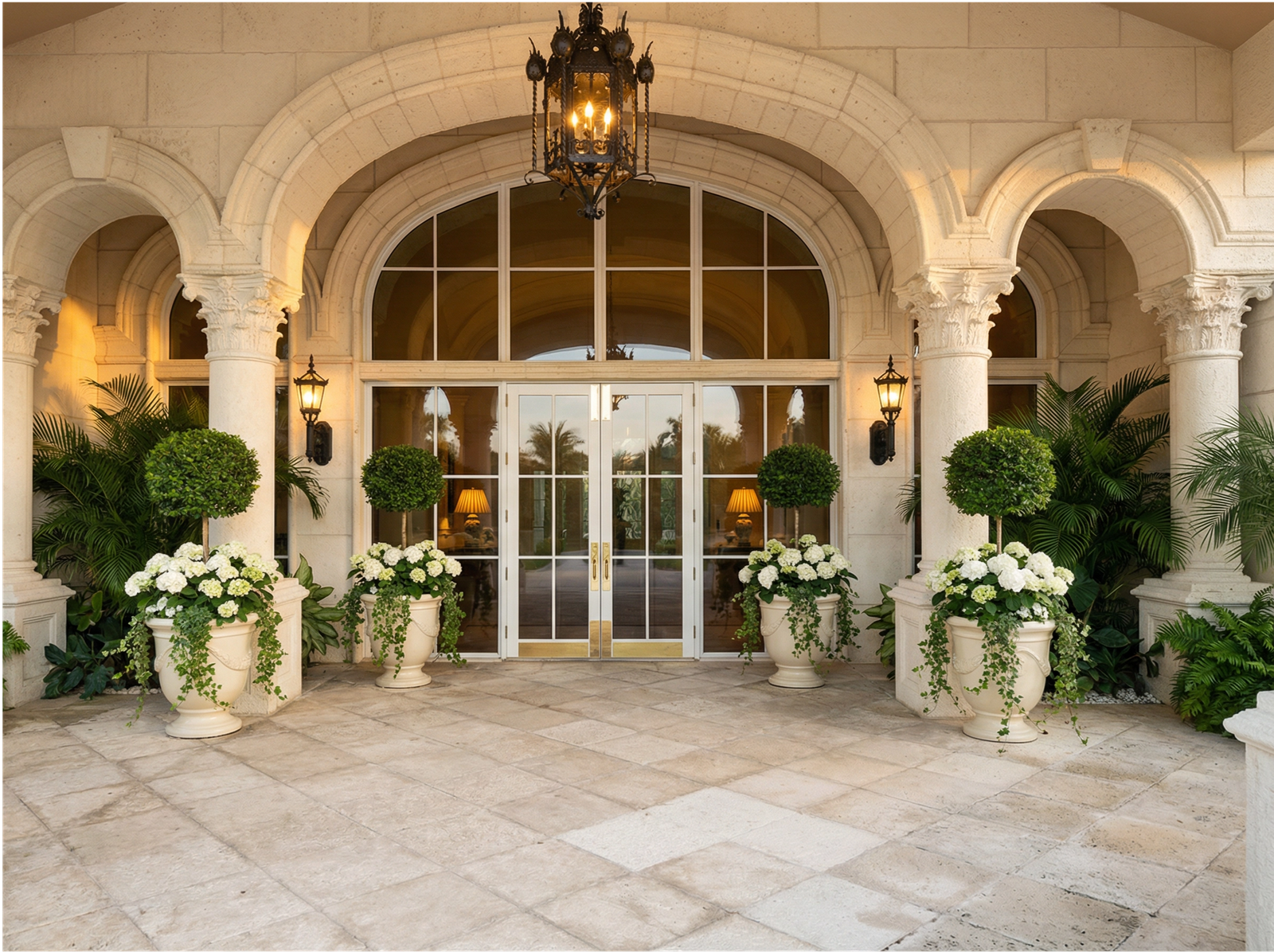 Mar-a-Lago entrance to foyer
